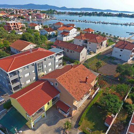 Apartments Lena Сукошан Экстерьер фото