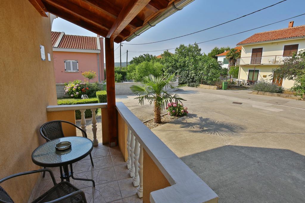 Apartments Lena Сукошан Экстерьер фото